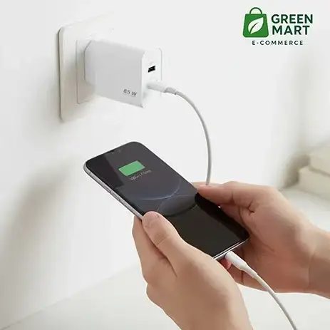 35W FAST MOBILE CHARGER